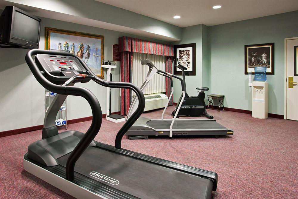 Holiday Inn Express & Suites - Sharon-Hermitage By Ihg West Middlesex Udogodnienia zdjęcie