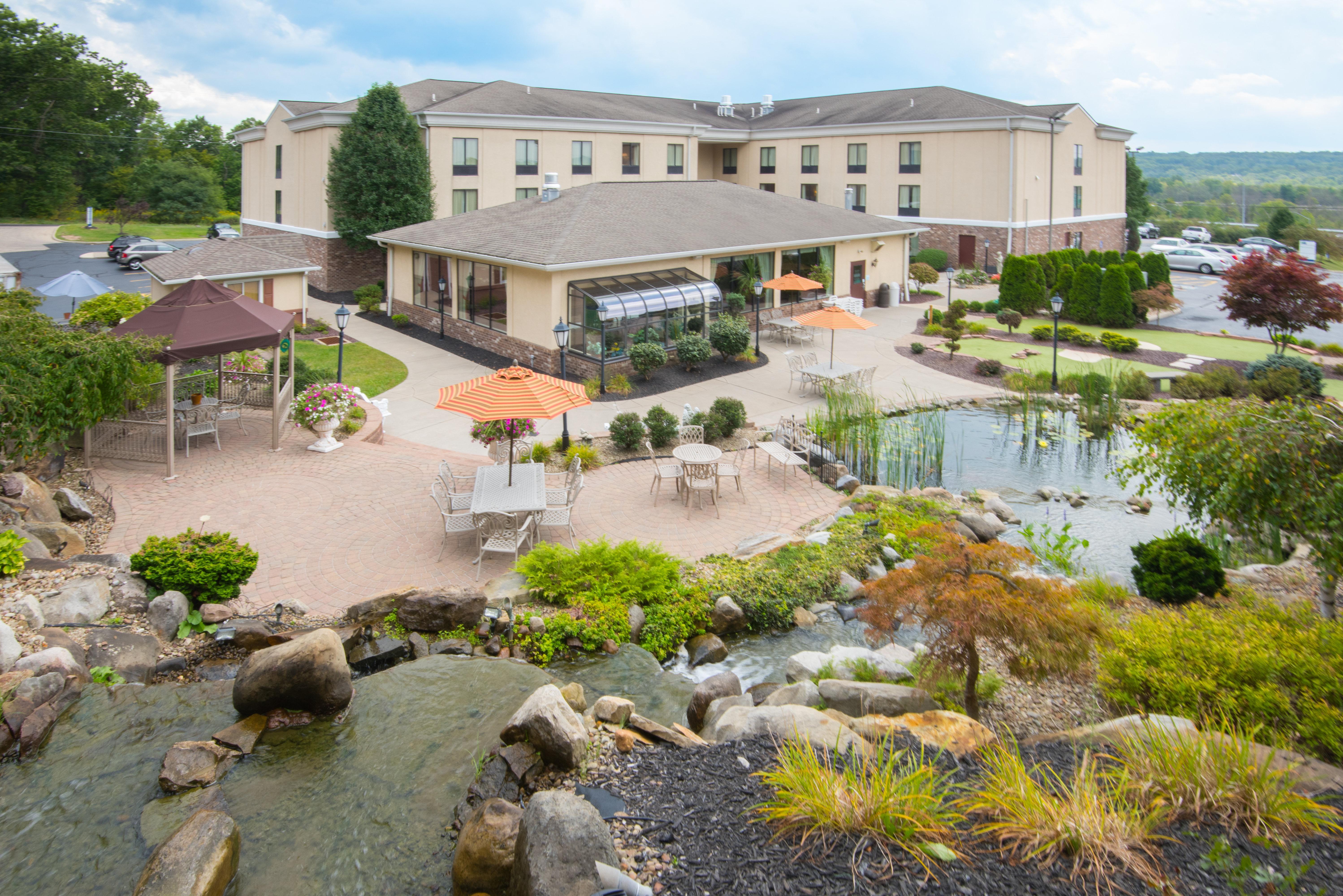 Holiday Inn Express & Suites - Sharon-Hermitage By Ihg West Middlesex Zewnętrze zdjęcie
