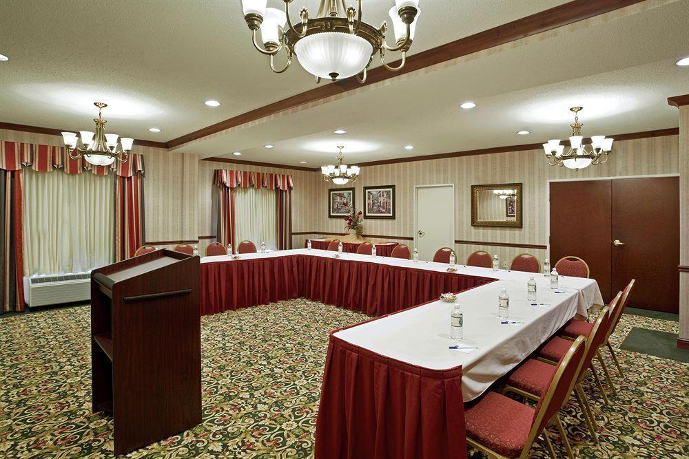 Holiday Inn Express & Suites - Sharon-Hermitage By Ihg West Middlesex Udogodnienia zdjęcie